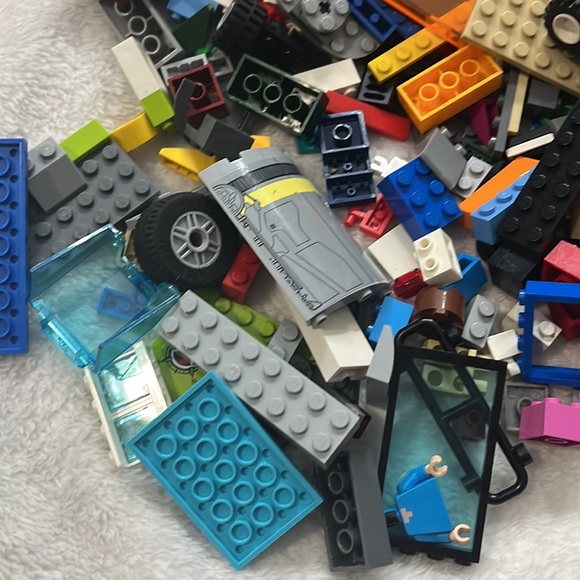 Legos random - Picture 2 of 7